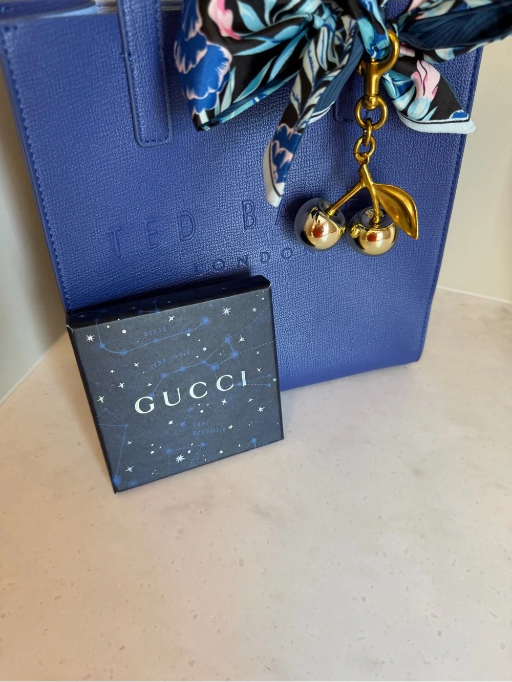 NIB Made for Gucci GWP 4 Ornament Set in decorative holiday box